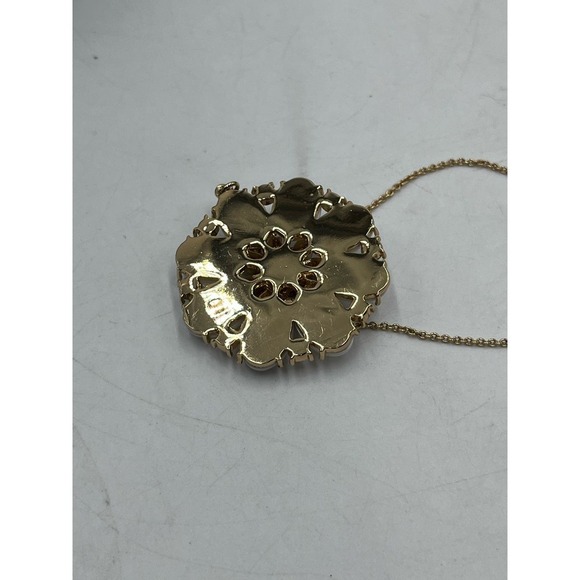 Kate Spade Bungalow Bouquet Cluster Mother Of Pearl Earrings Necklace Set - Picture 15 of 16